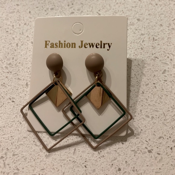 Earrings - Picture 2 of 2